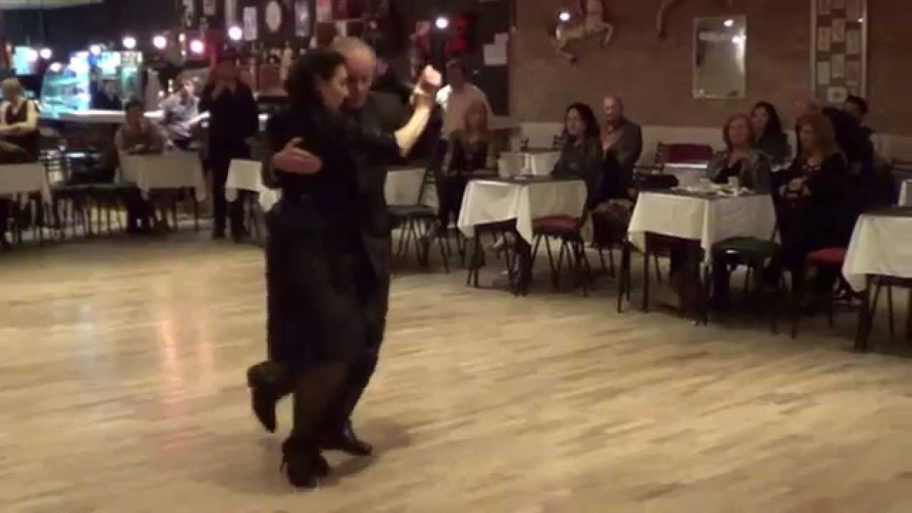 Maria Edith Bernatene & Tono Gallesio Tango "El Puntazo" Juan D'Arienzo (12-08-15) 1/1