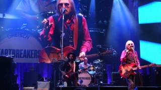 9 Don&#39;t Come Around Here No More TOM PETTY &amp; THE HEARTBREAKERS June 9 2017 PITTSBURGH PA PPG ARENA