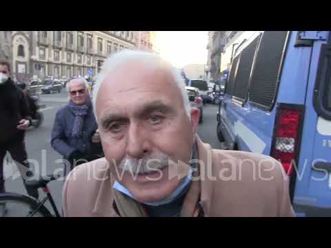Naples, Pappalardo outside the police headquarters: "I'm arresting the deputy commissioner"