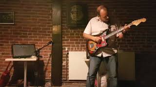 07 09 2017 croushnaff&#39;s attempt at playing &quot;evening bell&quot; by captain  beefheart/ gary lucas