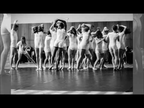 zapis z prób i premiery  "Ksenofonia . Symfonia dla Innego"