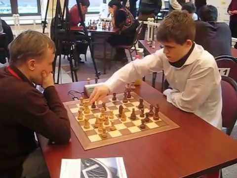 GM Ponomariov (Ukraine) - GM Carlsen 2009