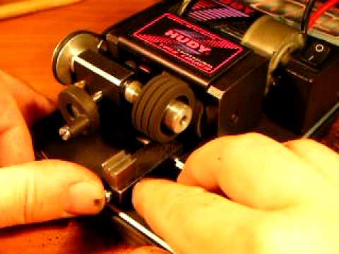 selbstgebaute Mini-Z Moosgummireifen Rillenschleif Vorrichtung den Fusselflitzern