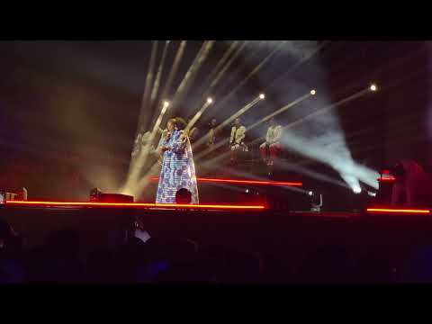 Unforgettable Worship: Sindi Ntombela – Bayede Jesu | SOP 11 Live Recording at Sunbet Arena