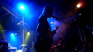 Band of Skulls - Light Of The Morning &amp; Diamonds (Paris, 22 Sept. 2010)