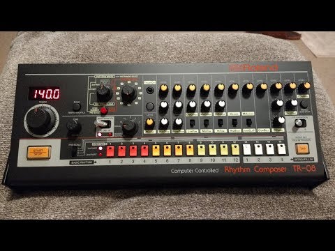Roland TR-808 Versus TR-08 Demo