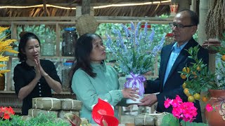 Download lagu Good news for Tu Tieu: the truth is, Mr. Tuan has decided to stay with Uri's mother. mp3