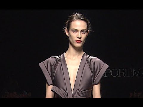 SPORTMAX Fall 2012 2013 Milan - Fashion Channel