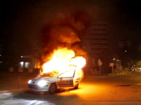 JOURNALISTES LORENZO LA RAFALE  VIOLENT CLASH