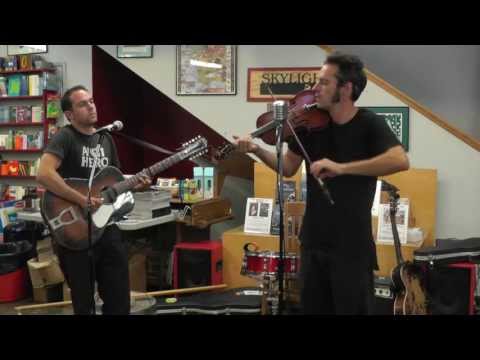 Serious Sam Barrett and Jamie Barrier (Pine Hill Haints) - live at Skylight Books, 8/3/2013 (2 of 2)