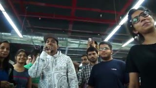 Live@Saavn with Divine - Jungli Sher