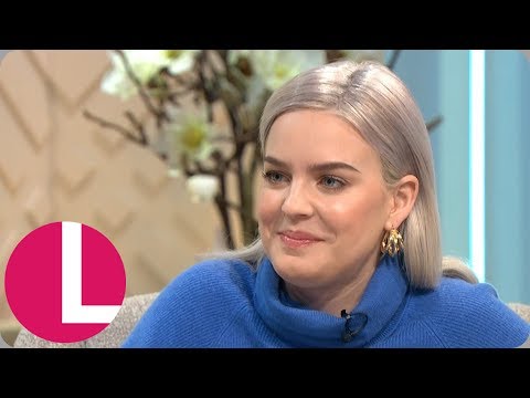 download lagu mp3 mp4 Anne Marie Nicholson, download lagu Anne Marie Nicholson gratis, unduh video klip Anne Marie Nicholson