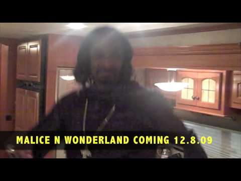 Bigg Boss Dogg "Blow Tha Whistle"