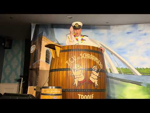 Sauwelen (tonpraten) Terheijden 2025. Mike van Oosterhout als Bennie Cruise!