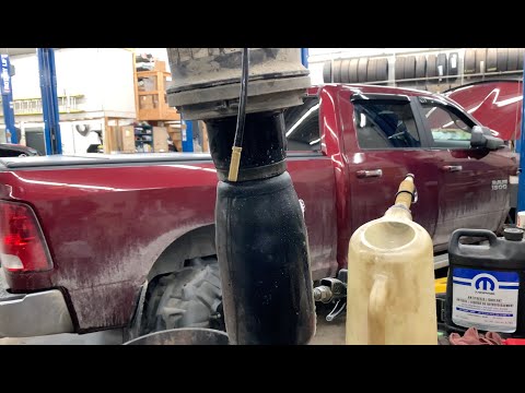 Checking Airbag Suspension For Leaks - 2015 Dodge Ram 1500 5.7L