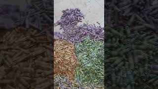 Download lagu Bongkar celengan anak, sedikit sedikit menjadi bukit. mp3