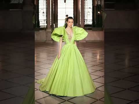 Tony Ward Spring Summer 2022-23 Couture