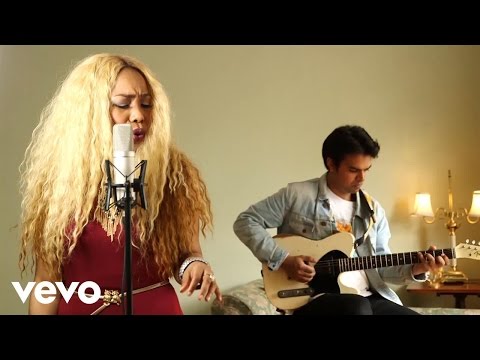 Nikisha Reyes - Closer To Me (Live) ft. James Burrows