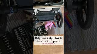 Rostoucí dívčí žebrované tepláčky Esito s kšandami růžové