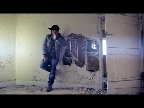 Redzz - Blind ft Matt Fryers (Official Video)