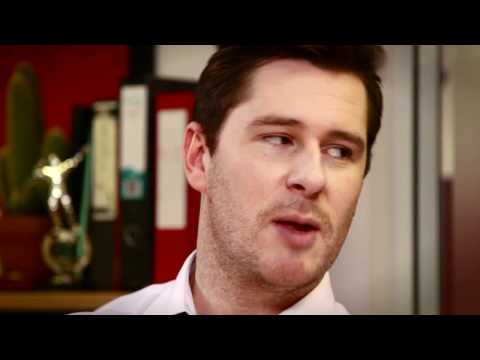 KIT KAT: Learn to say hello in 35 languages