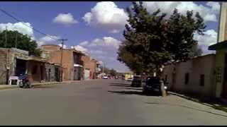 preview picture of video 'Por las calles de mi Ranchito La Zacatecana Part 2.'