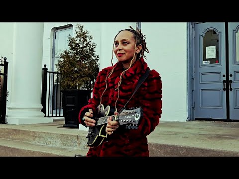 Anne Harris : Everybody Gotta Rise Up (official video)