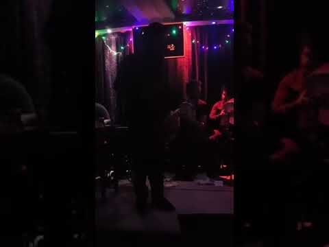 Uğur Karakuş - Ne faydası var ( Muhteşem nağmeler ) Canlı performans