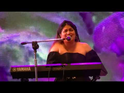 Sofia Morales Canta "Para Que Te Quedes" Festival Del Chamame 2024