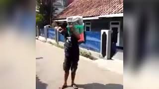 Download lagu Tukang dagang odading,cakue kasar 'Anj*ng' mp3