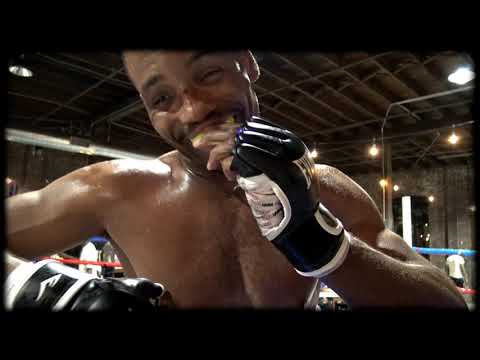 Onxy the Silverback Savage  vs MJ2K