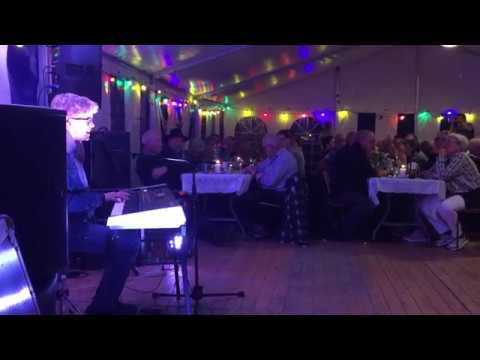 Thomas Meilstrup   surprise song   "Purple Rain"