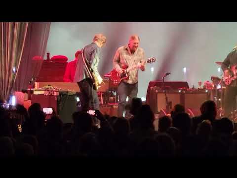 Wilco with Derek Trucks Impossible Germany