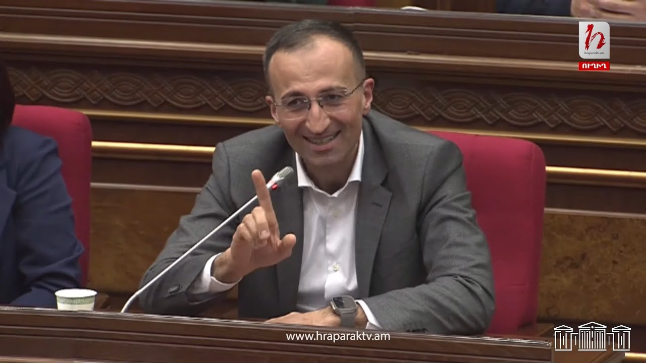 Մի քիչ անհարմար դրության մեջ եմ հայտնվում. Արսեն Թորոսյան