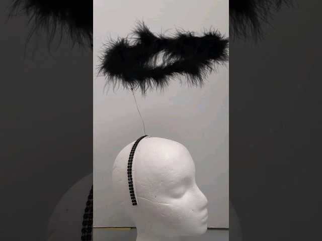 Vídeo relacionado con CHONGQILAO Diadema de Halo Ángel Blanco, 2 Piezas Corona Angel Diadema de Halloween para Adultos Niños, Accesorios de Disfraz Angel para Halloween, Navidad, Carnaval, Cosplay