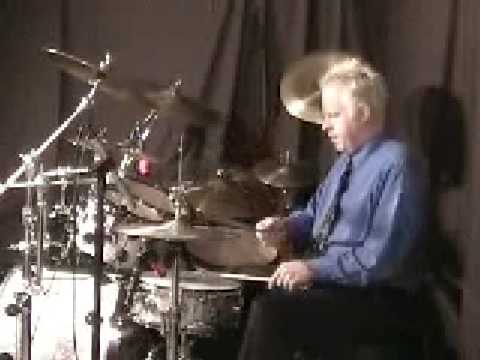 VINTAGE ROGERS 9 x 13" CONCERT TOM, SWIV O MATIC , JET BLACK, FREE CONTINENTAL UNITED STATES SHIPPING! image 11