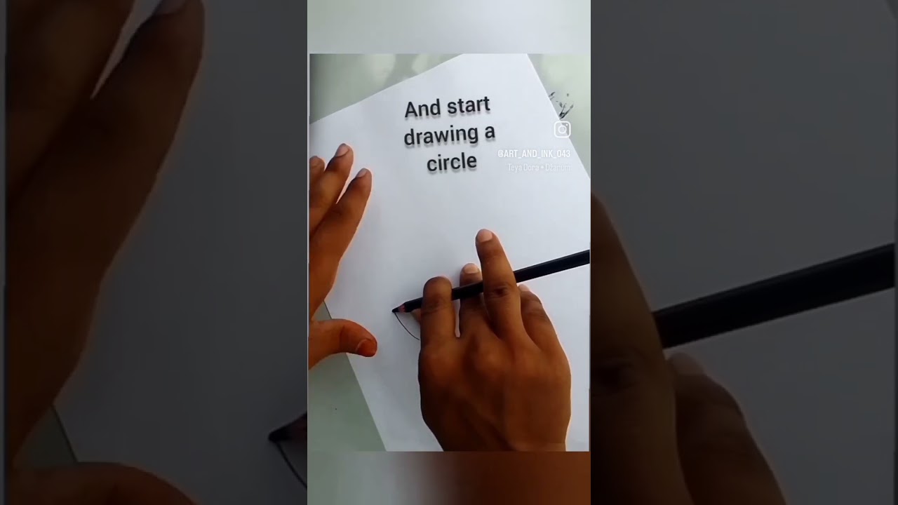 perfect circle without compass | easy trick  to draw a circle #circle #shorts #viral