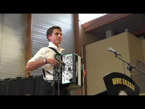 Baptiste PAROUTY Beynat sept 2021 Bella Ciao La marche du Chastang