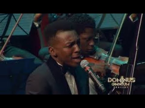 Frank Edwards feat Moses Bliss - Emmanuel (Live In Concert) lyrics