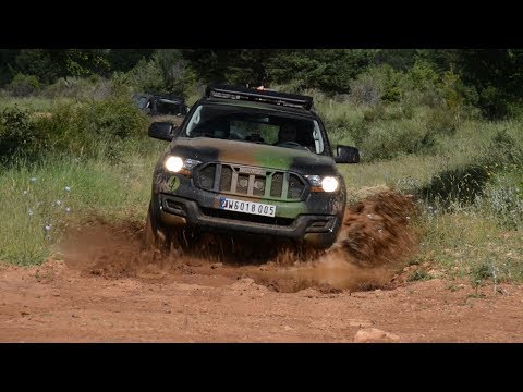 Vidéo Rencontre avec le nouveau 4x4 de l'armée de Terre, le VT4 - L'argus