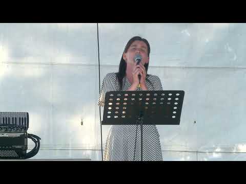 Damaris Cibu... Te prind fiori te simți murdar, te-a prins păcatul la răscruce