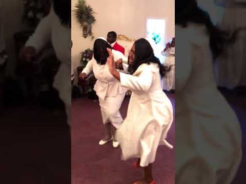 Holy Ghost Take Over praise break - Apostle Nix & Thee Deliverance Church (TDC)
