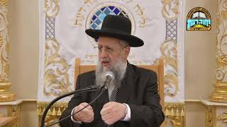 הרב דוד יוסף - האם מספיק לראות את הסימנים בליל ראש השנה או שחובה לאכלם