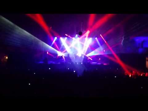 Ween - The Stallion Pt. 1 Live @ Aragon Chicago 3/16/17