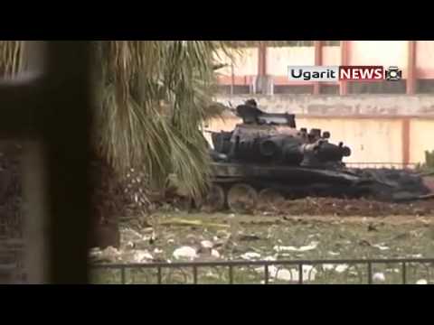تدمير دبابة تي 72 بعد استهدافها من قبل كتيبة الفاروق في حي بابا عمرو في مدينة حمص