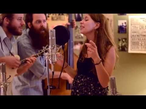 Lindsay Lou & The Flatbellys - House Together