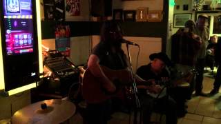 isis performed by Shooter Jennings w/ Judd henry mason on banjo