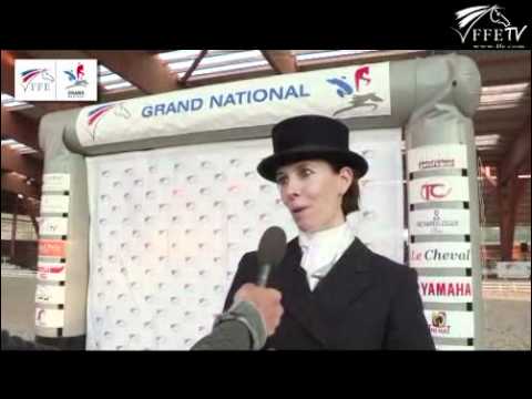 2012 FFE TV gd nat dressage Interview de Laurence Vanommeslaghe, gagnante de l'étape du Grand National du Mans