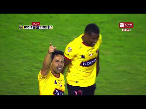 Summary: Barcelona SC 4 Delfín SC 1, first leg semifinal - Ecuador Cup