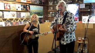 Robyn Hitchcock: &quot;The Ghost In You&quot; at Grimey&#39;s
